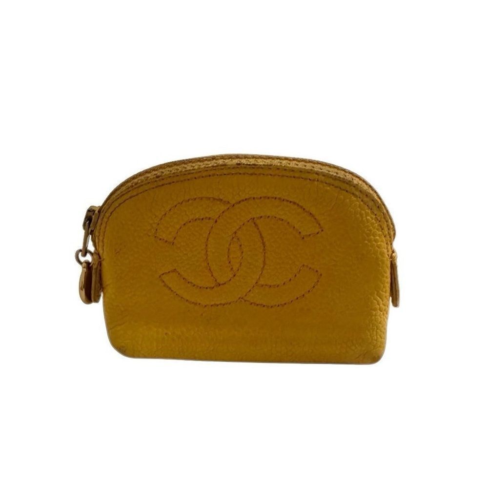 Chanel Yellow Cosmetic Bag with Iconic Logo - Picture 6 of 16